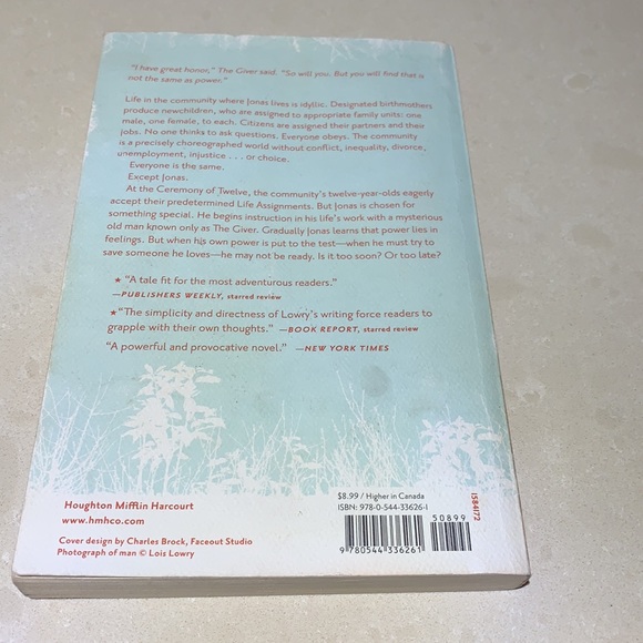 Books by Lois Lowry - Picture 3 of 4